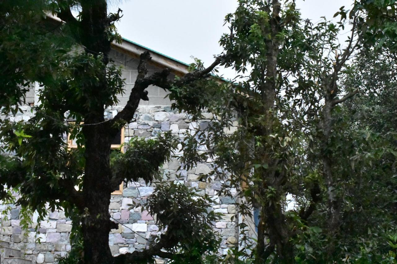 Bagar Trails Hotel Nainital Buitenkant foto
