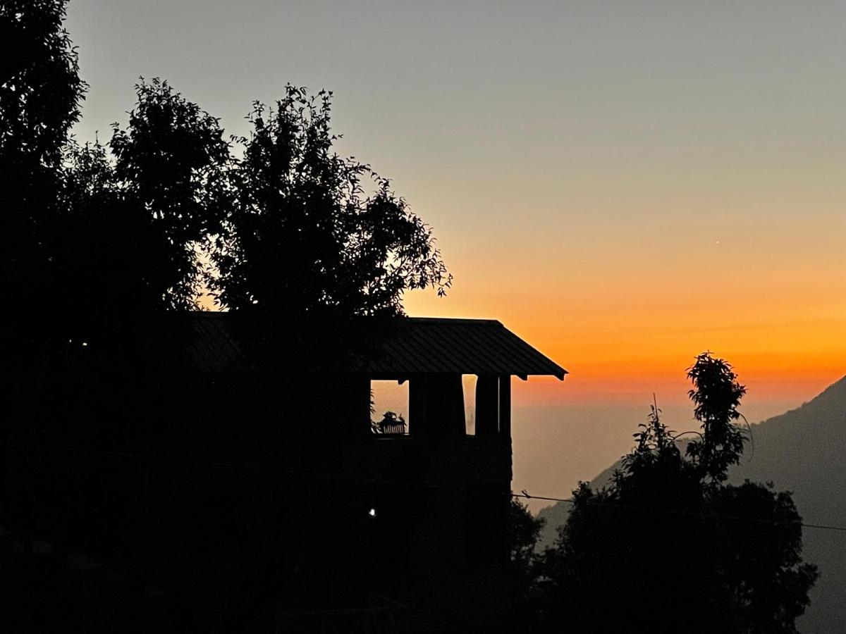 Bagar Trails Hotel Nainital Buitenkant foto