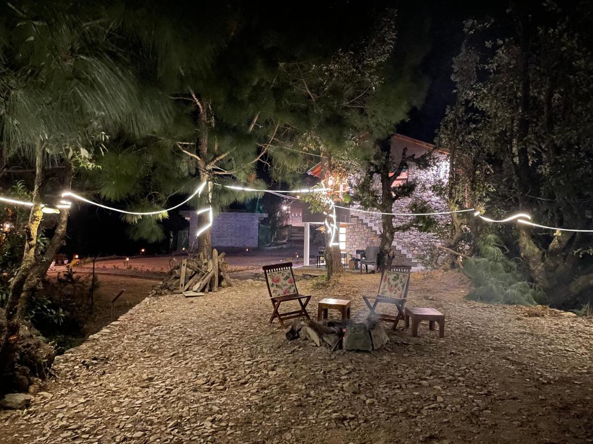 Bagar Trails Hotel Nainital Buitenkant foto