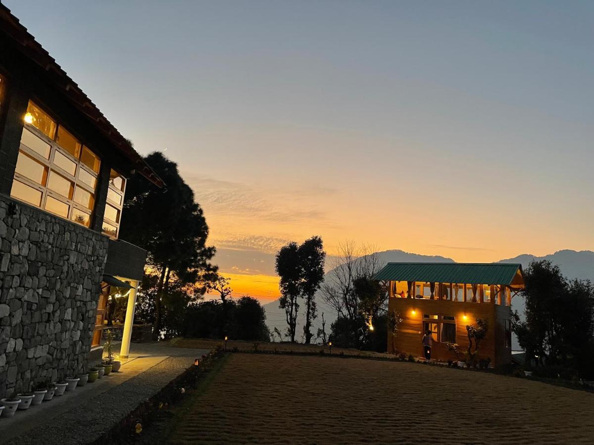 Bagar Trails Hotel Nainital Buitenkant foto